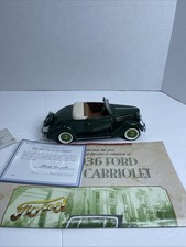 Danbury Mint LE 1936 Ford Deluxe Cabriolet Coupe - 1/24 Diecast Scale
