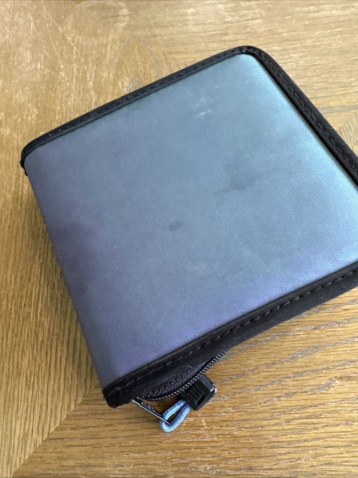 Vintage Case-It 24 Disc CD/DVD/videogame Holder Blue Soft Album Case for Travel - Image 4 of 4