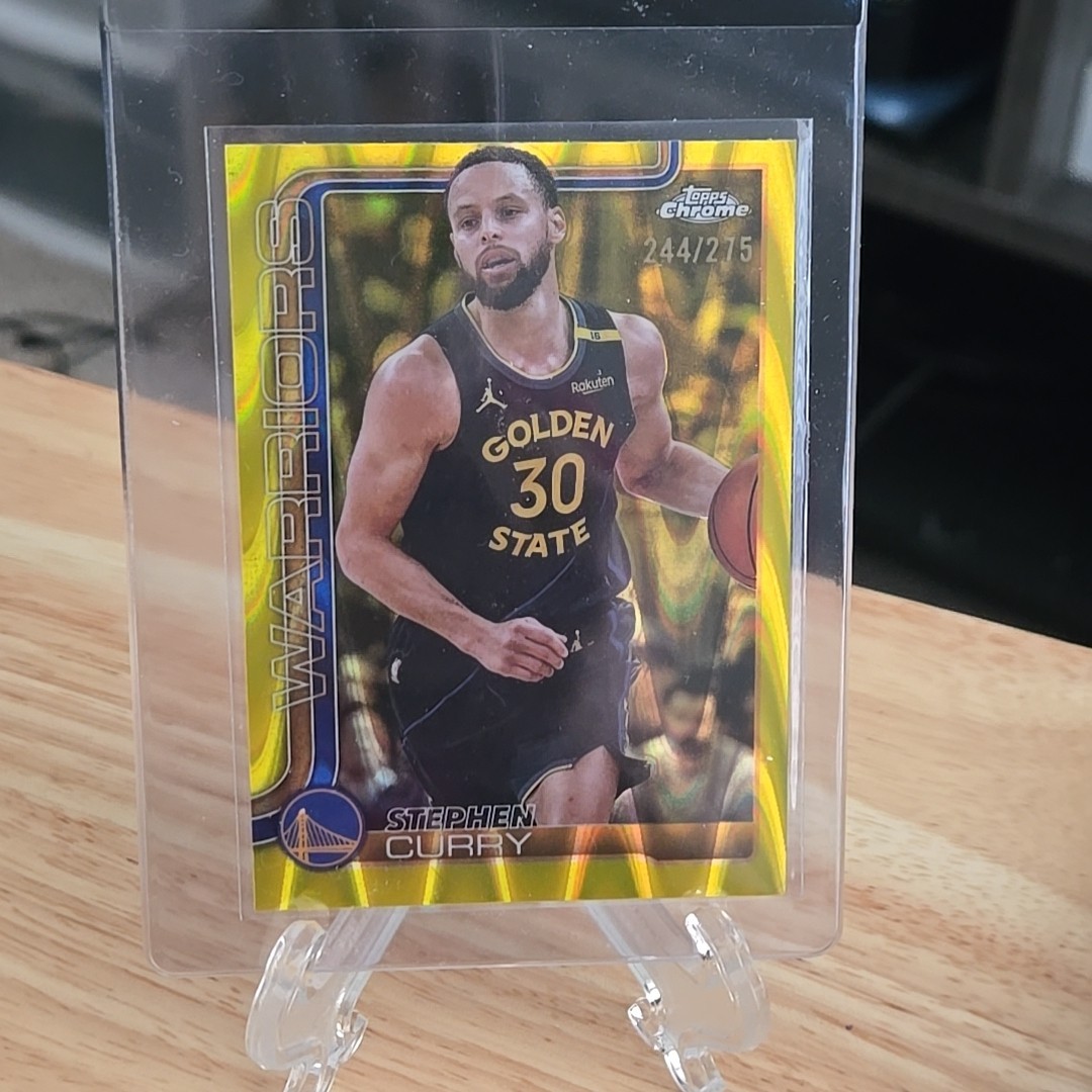 Stephen Curry 2025-26 Topps Chrome Basketball #201 Yellow Raywave /275