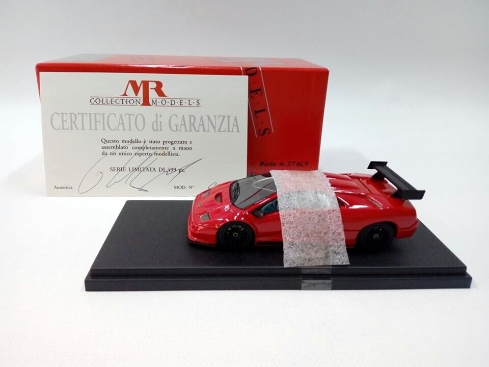 男の子向けプレゼント集結 1/43 Lamborghini Collection MR Car Resin Red 1998 GT2 Diablo 乗用車