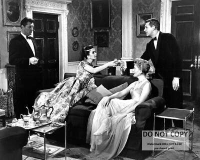 CARY GRANT DEBORAH KERR MITCHUM ''THE GRASS IS GREENER'' - 8X10 PHOTO (FB-524)