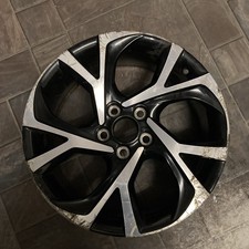 TOYOTA CHR C-HR DYNAMIC 18 X  7J ALLOY WHEEL P/N 42611-F4040