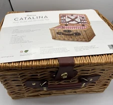 Picnic Time NEW Catalina Picnic Basket Service For Two Handwoven Porcelain