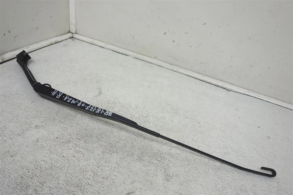 Brazo limpiaparabrisas Mazda 6 2003-2008 Gk2c-67-321A Foto 3 de 4