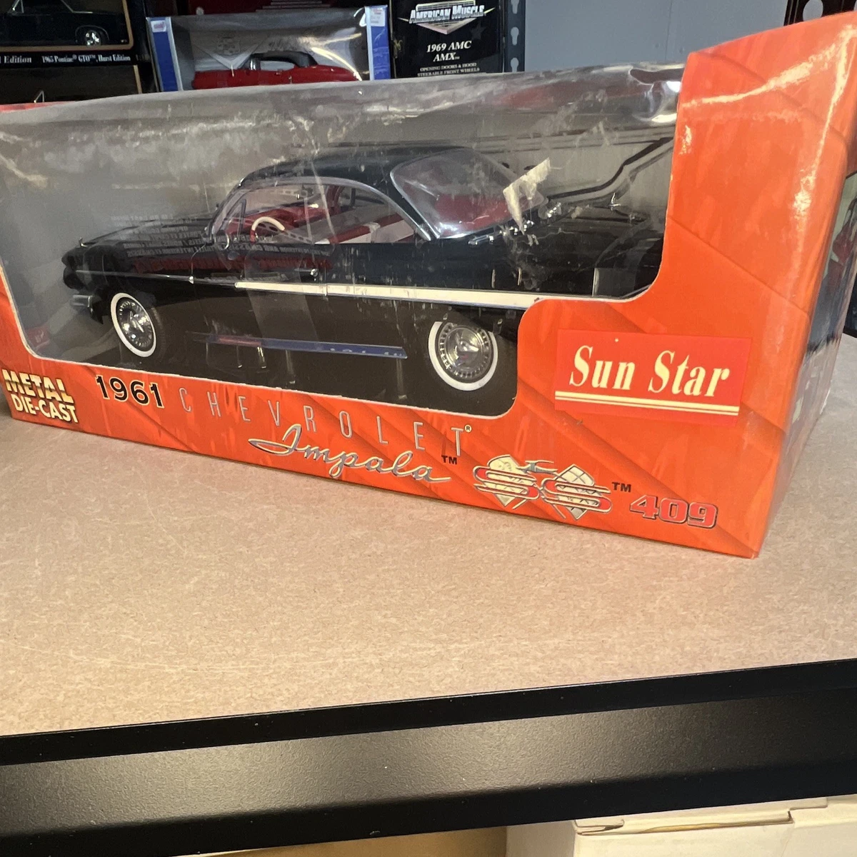 Sunstar Chevrolet Impala Contemporary Manufacture Diecast Cars