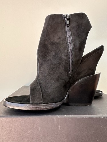 Theyskens Theory Black Suede Ankle Boots Open Toe Size 39/9 Hidden Wedge - Picture 10 of 10