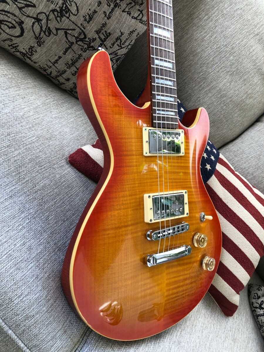 Cort M600 M Series Double Cutaway HH with Flame Maple Top Cort M600 M Series Double Cutaway HH with Flame Maple Top