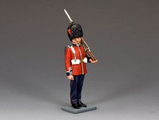 KING  COUNTRY CEREMONIAL CE001 BRITISH GUARDS SHOULDER ARMS MIB
