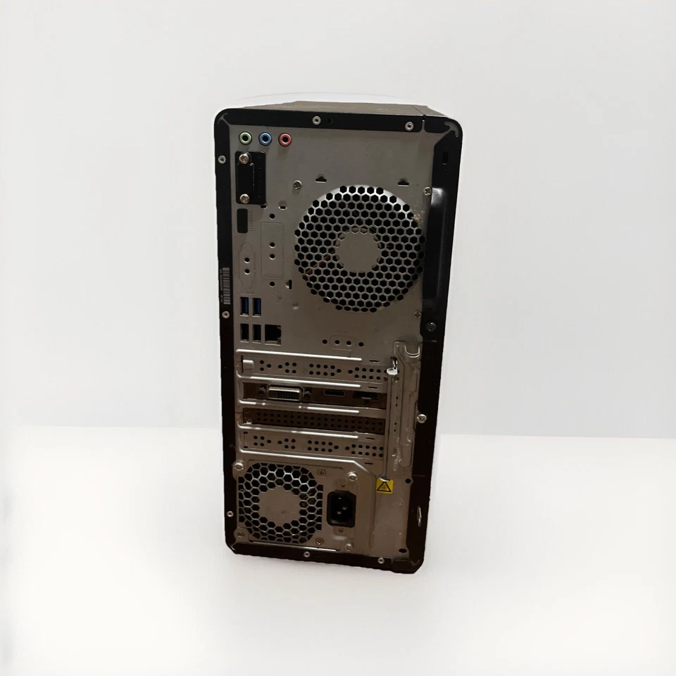 Escritorio HP Pavilion Gaming TG01-2010 (256GB SSD, AMD Ryzen 3 5300G, 4 GHz, 8GB) Foto 3 de 3