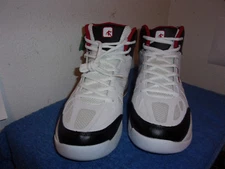 NEW MEN'S  AND1 ATHLETIC WHITE w/ BLACK & RED TRIM SHOES with LACES 