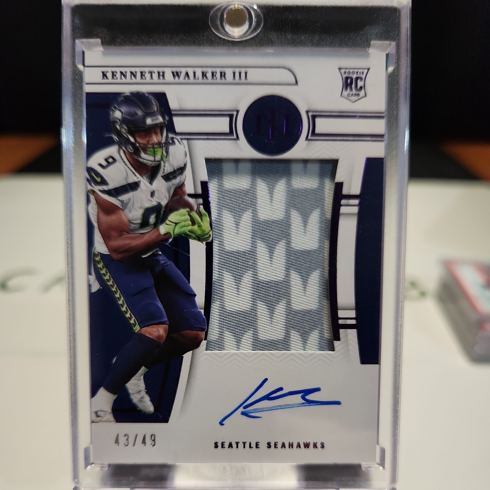 2022 Panini National Treasures - RPA #162 Kenneth Walker III /99 (AU, MEM, RC)