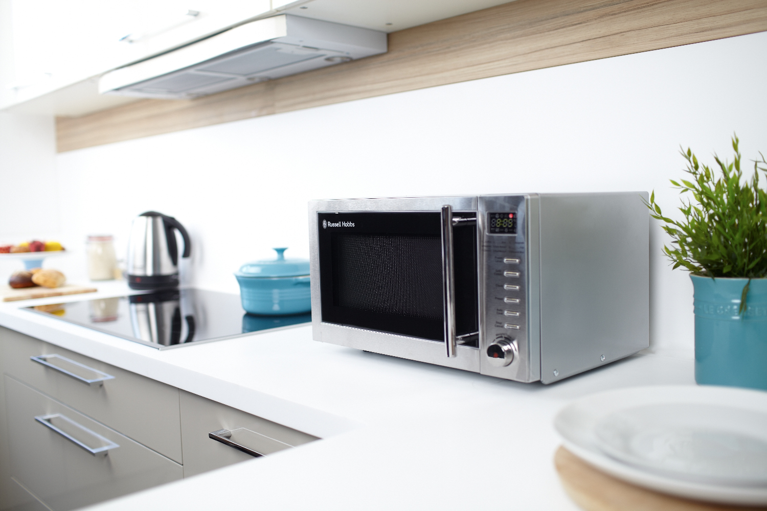 Russell Hobbs Microwave Stainless Steel 800W Grelly UK