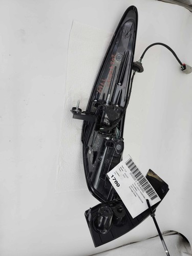 24 BUICK ENVISTA Tail Light Assembly Right OEM F0225 - Picture 2 of 2