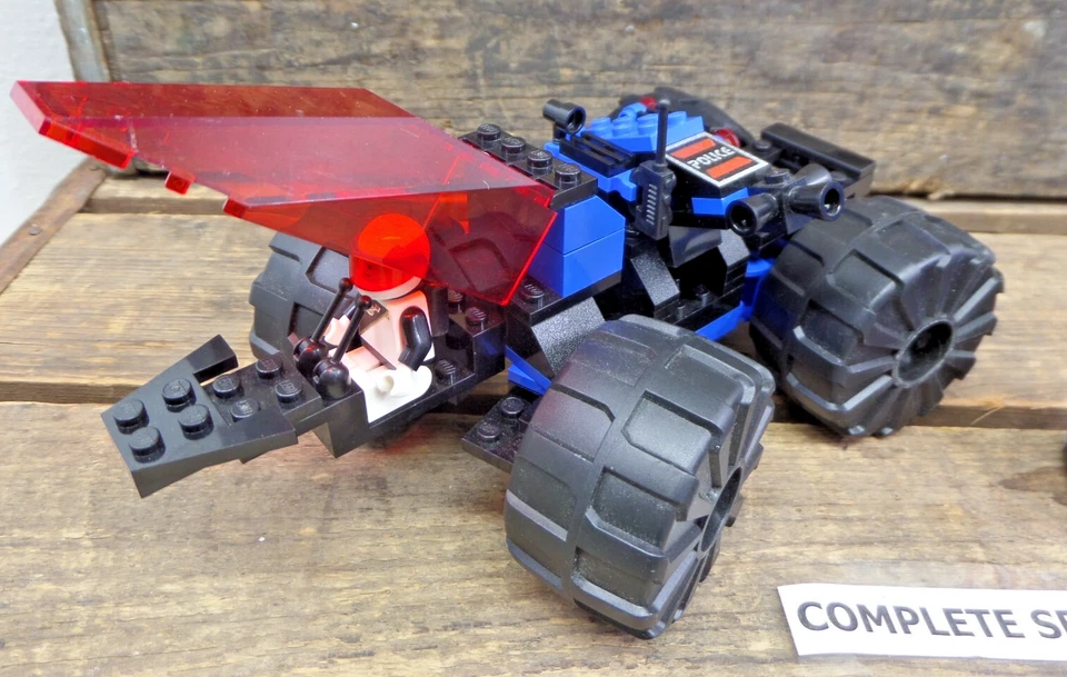 Lego 6895 Space Police I Spy Trak I Moon Vehicle +MiniFigs Retired 1989 COMPLETE - Image 4 of 4