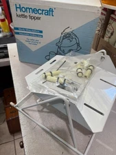 Vtg Smith+Nephew Kettle Tipper Pourer Kitchen Aid Limited Dexterity One Handed