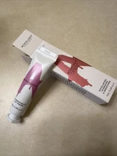 Beauty Brand Aceology Exfoliating, Hydrating & Smoothing Overnight Lip Mask 15ml