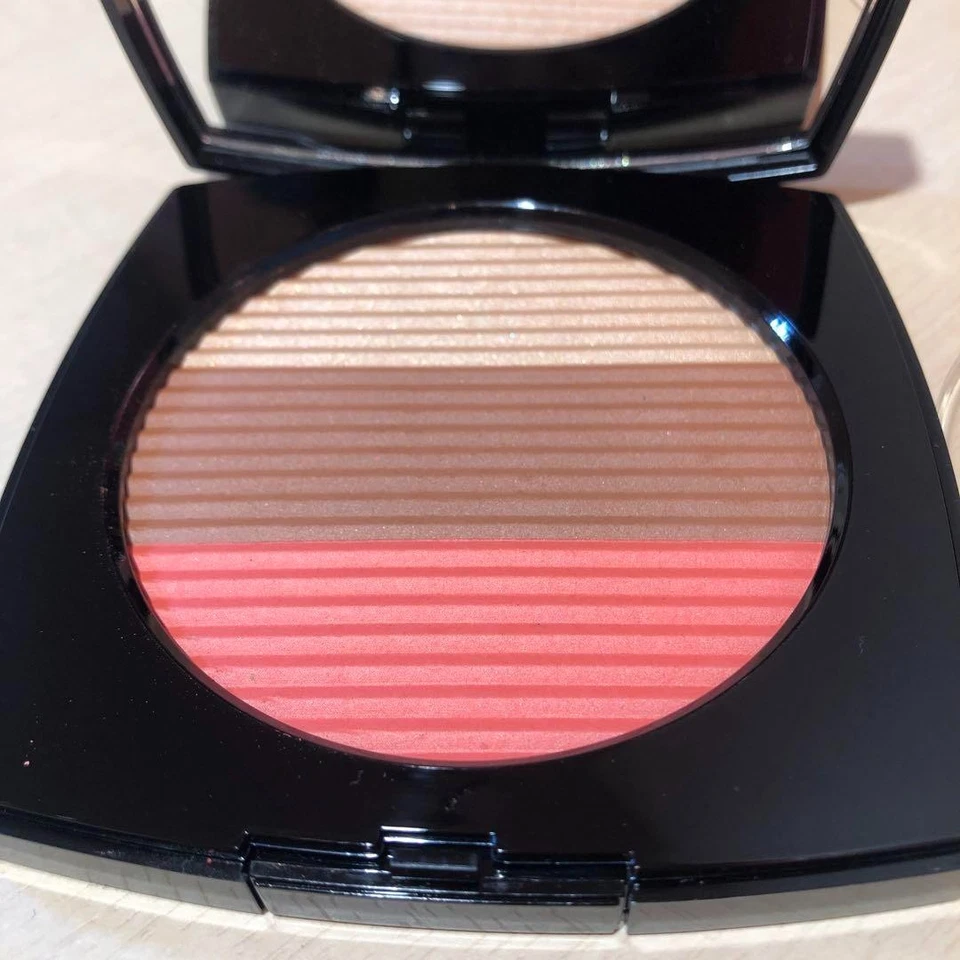 CHANEL Les Beiges #Medium Coral (15g / 0.53oz) Manufactured in April 2024 - Image 3 of 4