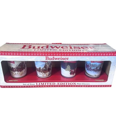 Budweiser Limited Edition Holiday Pint Glasse Set of 4 16oz Clydesdale Christmas