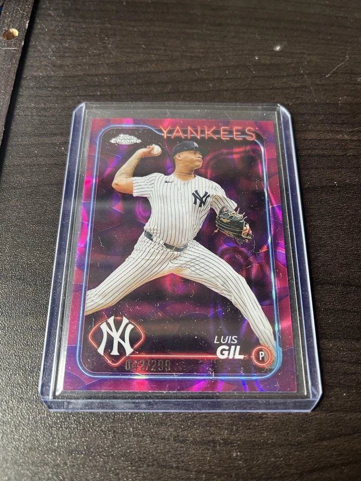 2024 Topps Chrome Update #USC160 Luis Gil Magenta / Purple Lava Lamp /299 - Image 2 of 4