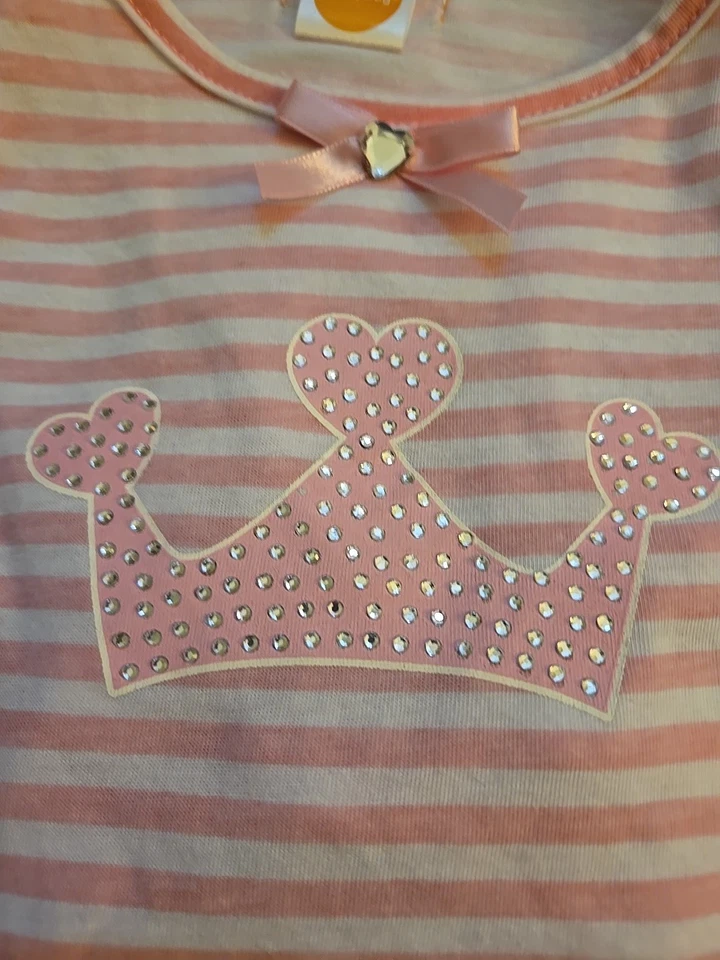 Princess Dress For A Medium Sized Perfect Little Pooch - Image 2 of 4