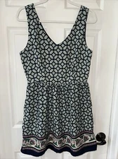 One Clothing Women's Large Short Dress Sleeveless V-Neck Blue Multi Floral Lined