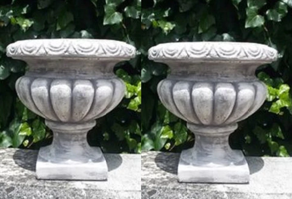 COPPIA DI VASI CALICI - VASO FIORIERA ORCIO CALICE IN CEMENTO BIANCO PIETRA