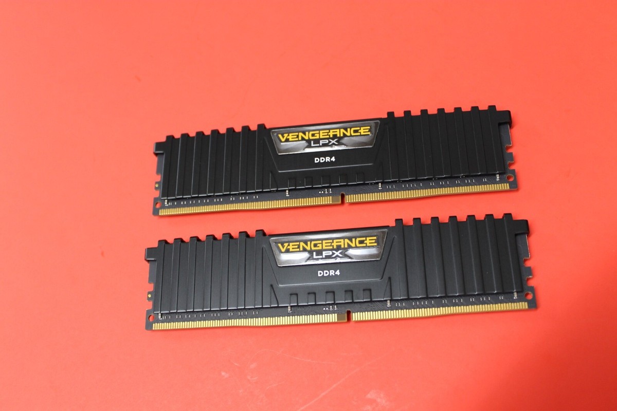メモリー CORSAIR VENGEANCE PRO 8GB x 2 3200MHz VENGEANCE® RGB PRO 16GB (2 x 8GB) DDR4 DRAM 3200MHz C16 Memory Kit