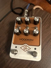 Universal Audio Woodrow '55 Instrument Amplifier Pedal