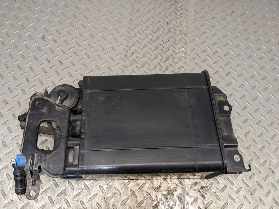 TOYOTA 4RUNNER SR5 04-06 OEM 4X4 COMBUSTIBLE VAPOR EVAP FILTRO CARBÓN BOTE1169909 Foto 3 de 4