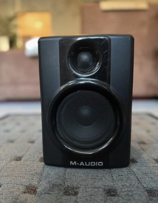 M-Audio Studiophile AV 40 / Rechter Lautsprecher / Sehr guter Zustand