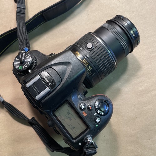 Nikon D7100 DSLR Camera with DX VR AF-S NIKKOR 18-50mm 1:3.5-5.6G II Lens -MINT - Picture 11 of 16