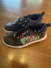 Heelys x Minecraft Wheeled Shoes youth 4 kids Y4 EUC