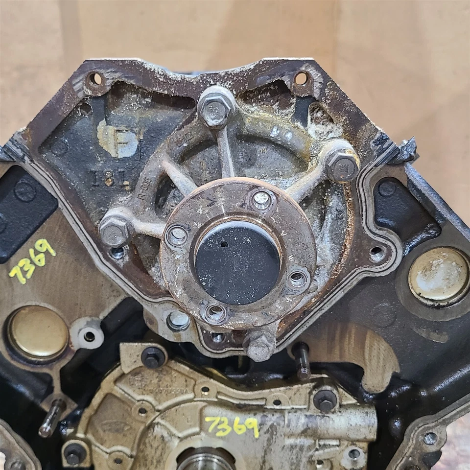 Ford Mustang GT 2002 cupé motor de bloque corto Aa7369 - ver notas Foto 4 de 4