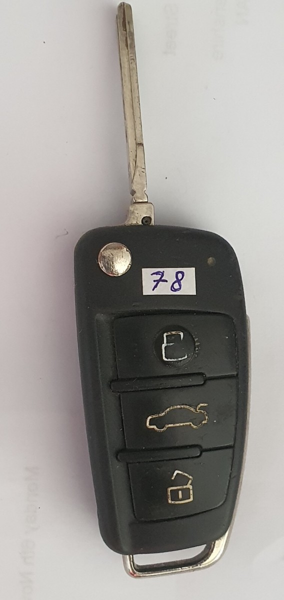 AUD A1 Q3 Remote Key Flip 8X0837220 ,5FA010659-10, 434mhz CMIT 