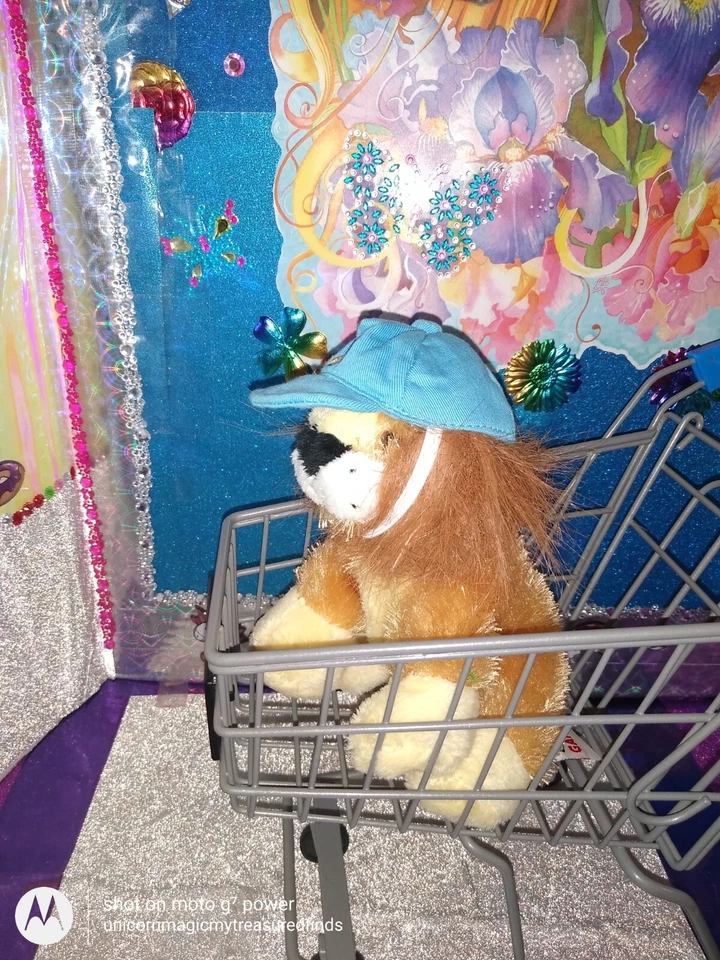 🦄Ganz / Webkinz Stringy "Lil Kinz Lion" w/Webkinz Blue Cap/Hat HS006 7" Plush! - Image 3 of 4