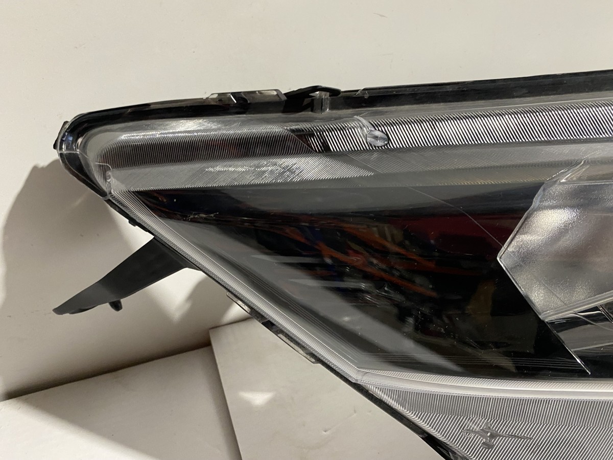 IVECO DAILY VI Furgon Front Right Headlight 5801473749 2.3 Diesel 
