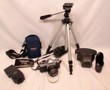 CANON AT-1 SLR 35MM FILM CAMERA W/ LENS, FLASH AND TRIPOD 87957 