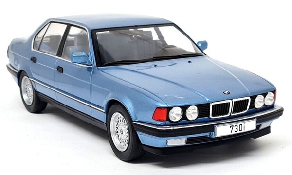 Bmw 730I E32 1992 1:18 Metallic Blue Modellauto Mcg 18160-image