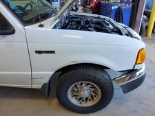 Local Pickup Only Passenger Right Fender Without Wheel Lip Moulding Fits 98-03