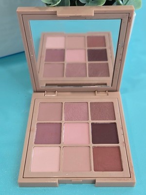 Huda Beauty Cool Matte Obsessions Eyeshadow Palette Pink Beige Purple Brown