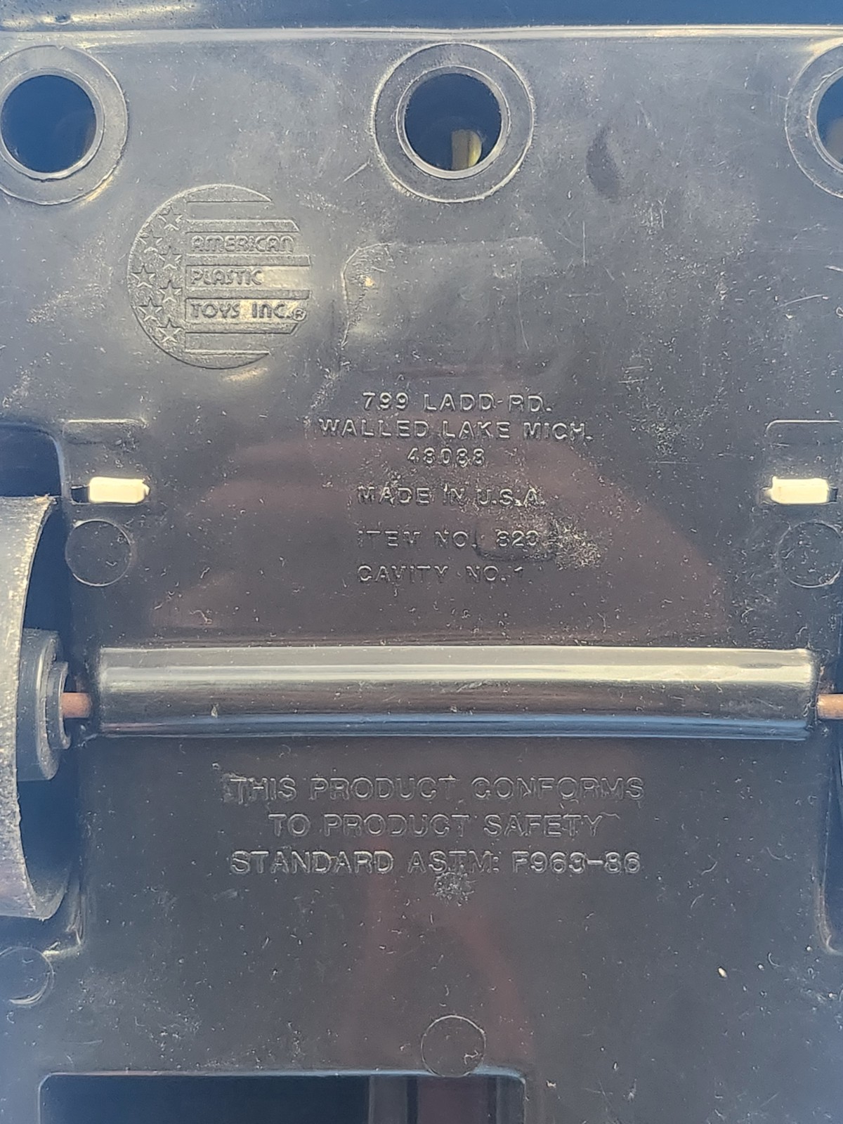 NASCAR F012 1986 American Plastic 16" Car Dale Earnhardt Wrangler #3 1:12