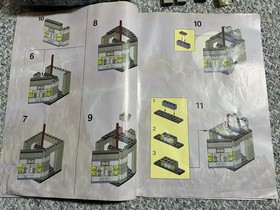 LEGO Studios Scary Laboratory 1382, Build 95% Complete, Some Figures.  Read