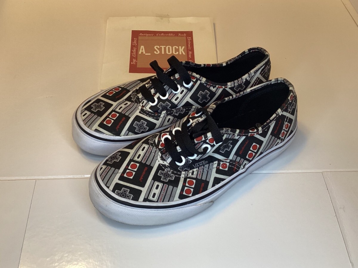スニーカー Vans Authentic Nintendo Controller Vans Nintendo NES Controler Game Over old skool Youth size 2