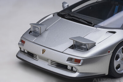 Autoart Lamborghini Diablo SE30 Jota – 1/18, Titane Métallisé, 1994