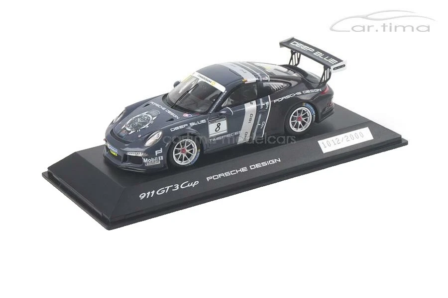 保时捷压铸跑车和旅游车 1:43 2016 车辆年份