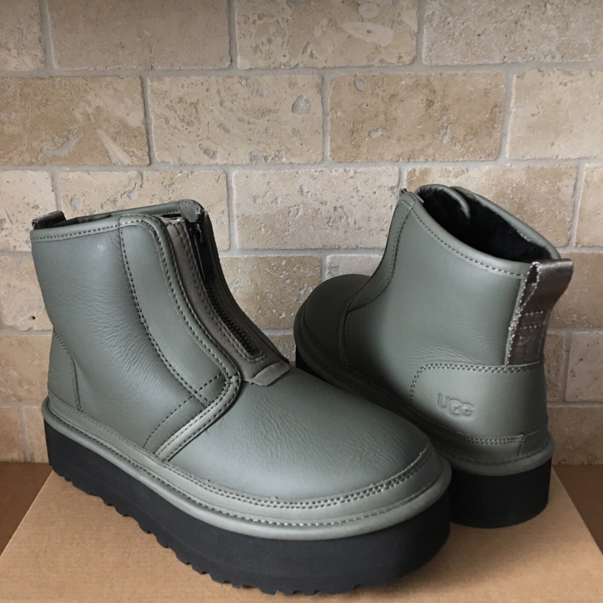 UGG ULTRA MATTE NEUMEL SEAWEED PLATFORM ZIP LEATHER WOOL ANKLE