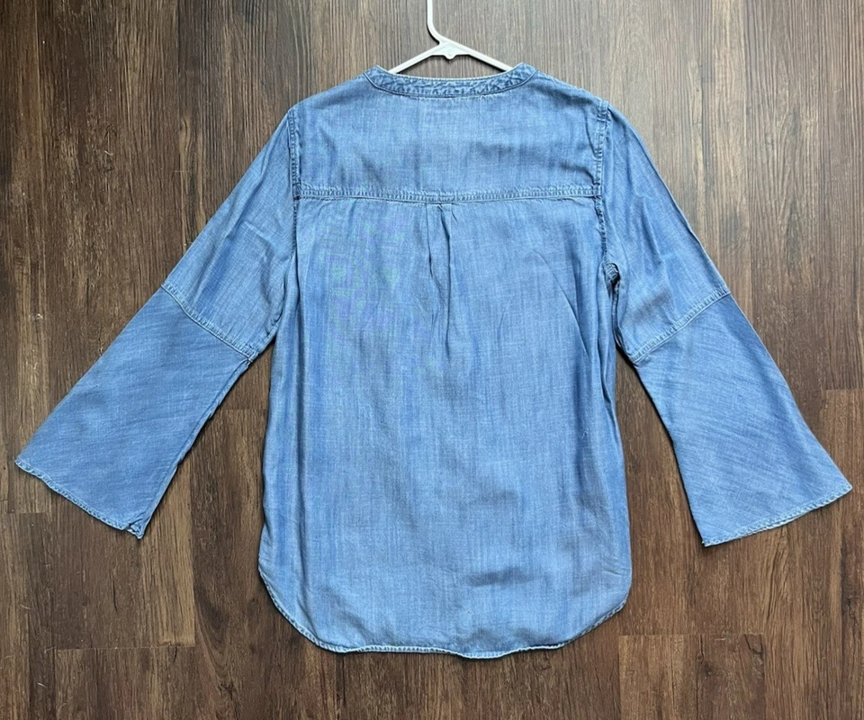 Banana Republic Bell Sleeve Button Front Denim Chambray Boyfriend Fit Blouse - M - Image 2 of 3