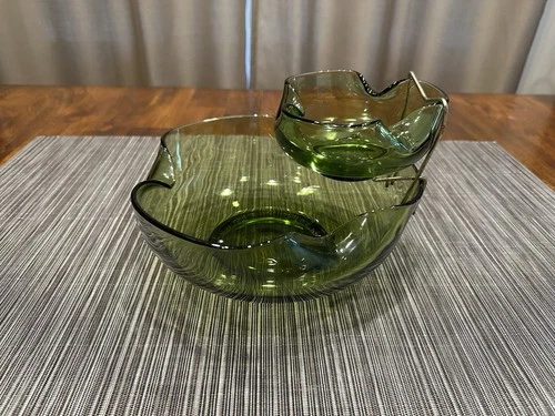 Vintage Anchor Hocking Bowl Set Chip and Dip Avocado Green Crimped Glass MCM