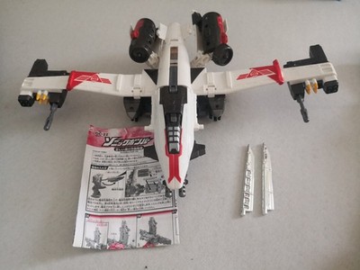 Transformers CYBERTRON SONIC BOMBER TAKARA