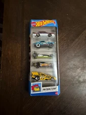 Hot Wheels HW Drag Strip 5-Pack Race Cars Muscle Nitro Moon Eyes Set New Sealed